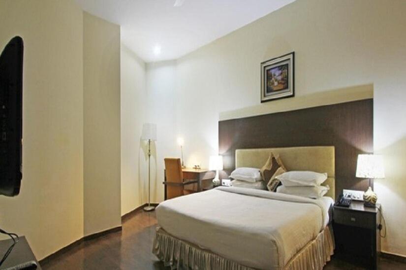 Hotel A1 ชลันธระ ภายนอก รูปภาพ